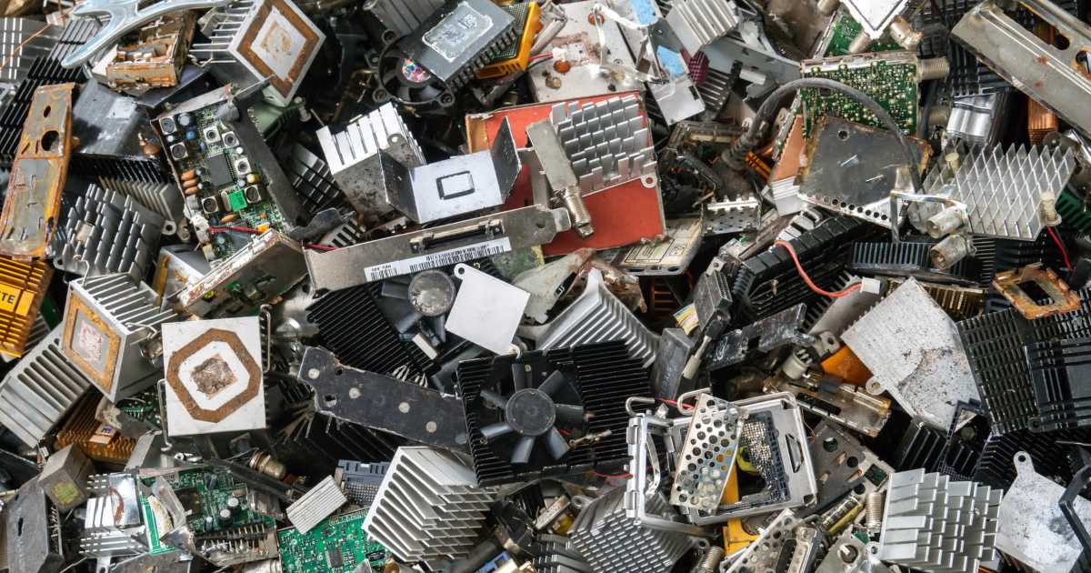 How to Dispose of Electronic Waste Responsibly When Using a Dumpster Rental?